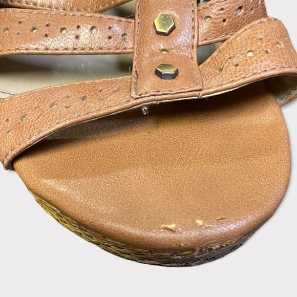 𝅺ADDRIENNE VITTADINI | Tan Leather Opened Toed Wedge Heels - Picture 9 of 9